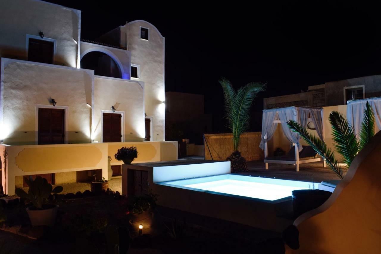 Marina'S Studios Perivolos  Luaran gambar
